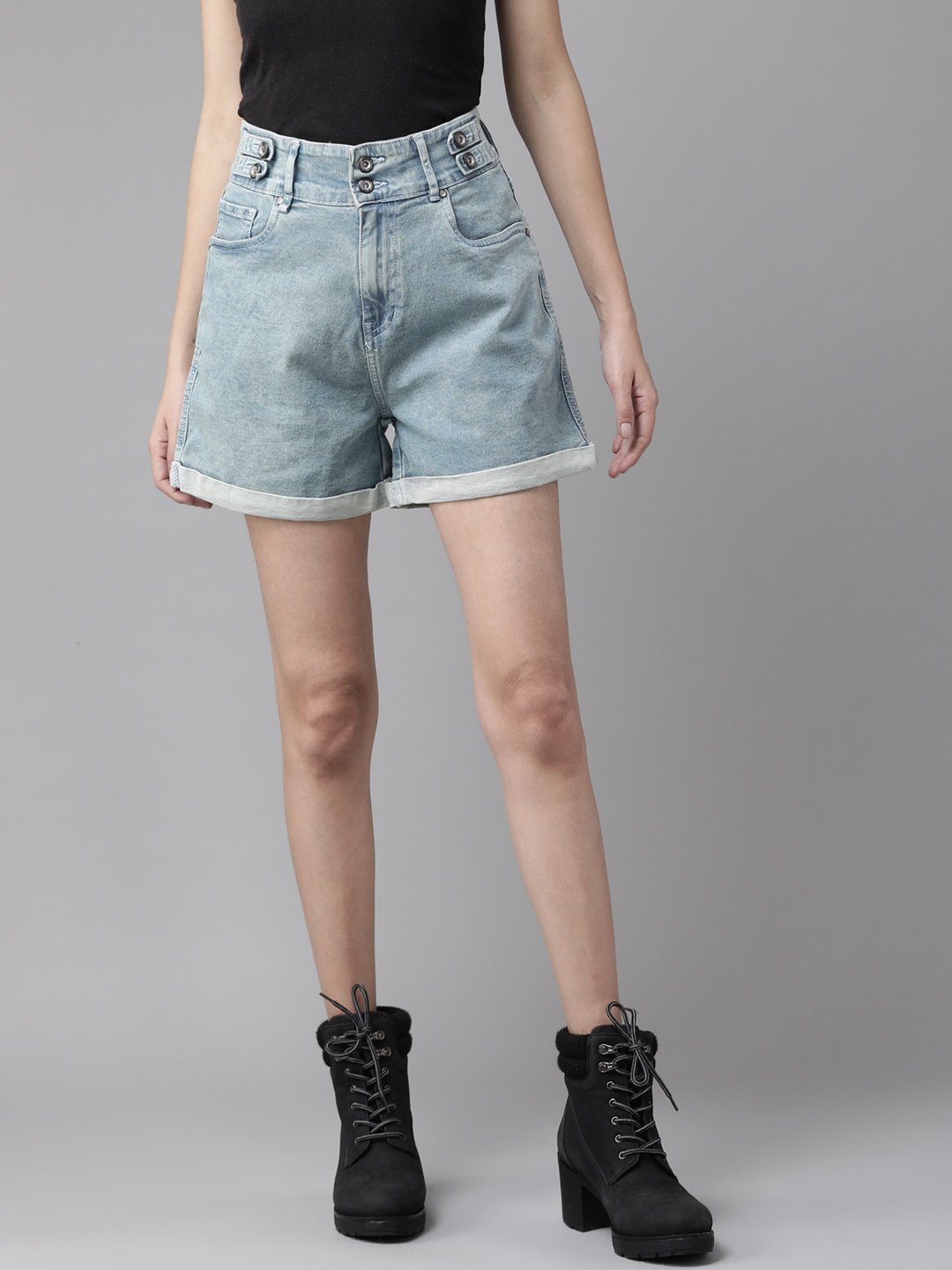

Roadster Women Blue Solid Boyfriend Fit High-Rise Denim Shorts