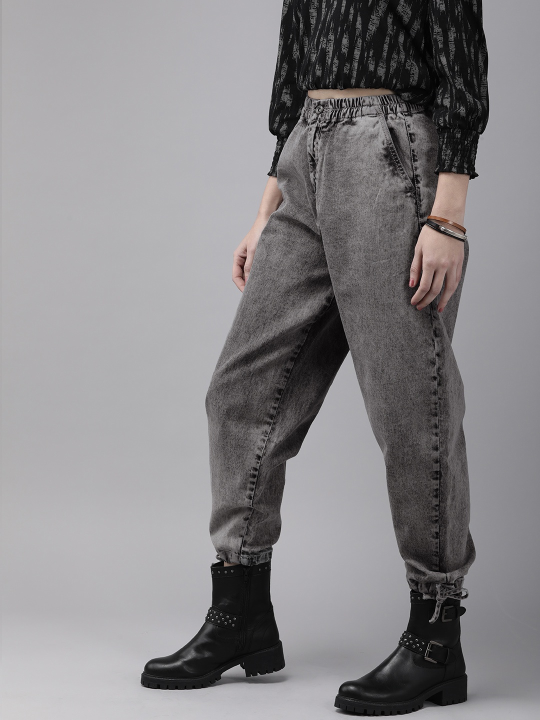 

Roadster Women Grey Slouchy Fit High-Rise Heavy Fade Stretchable Jeans