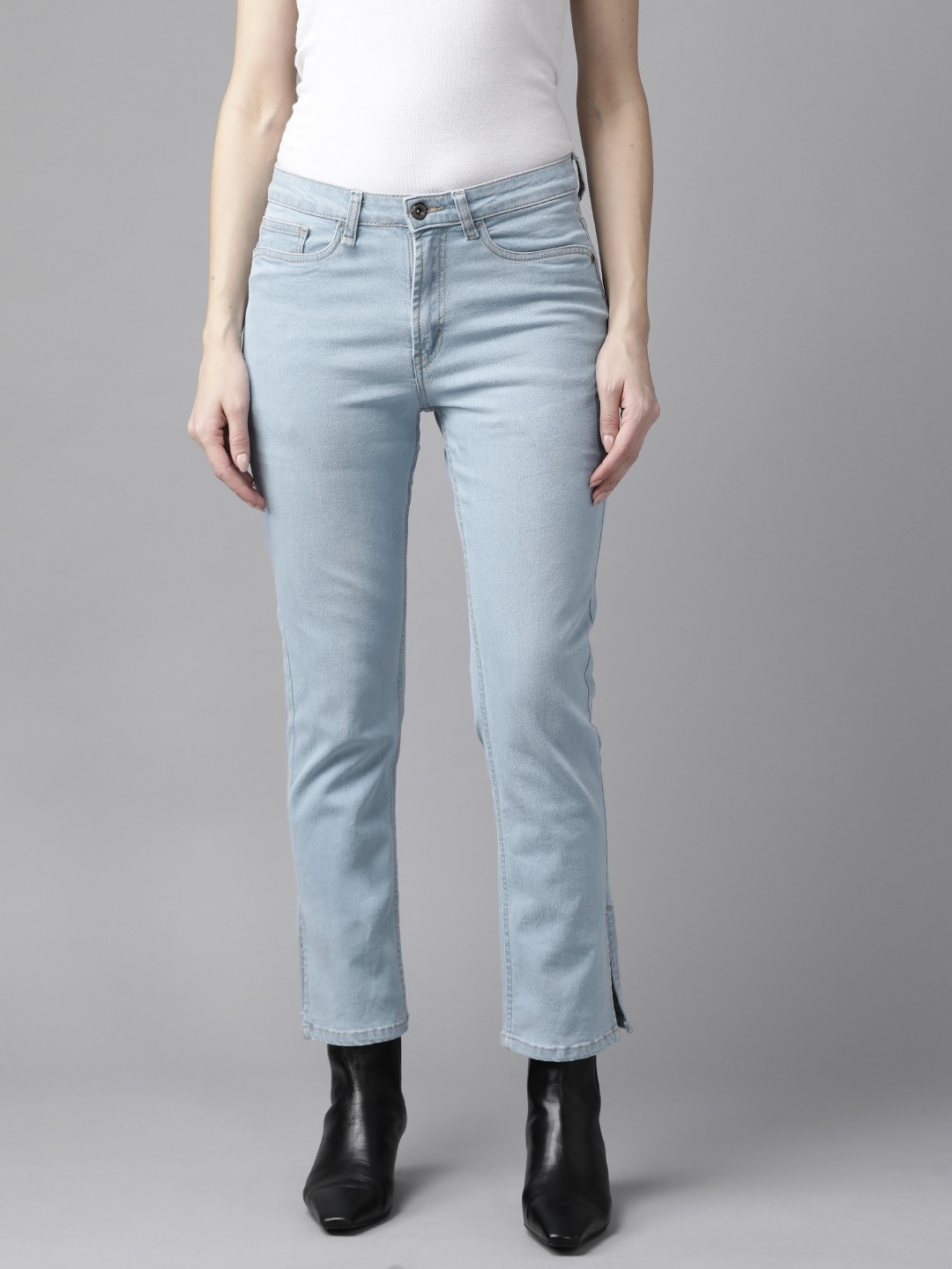 

Roadster Women Blue Straight Fit Stretchable Jeans