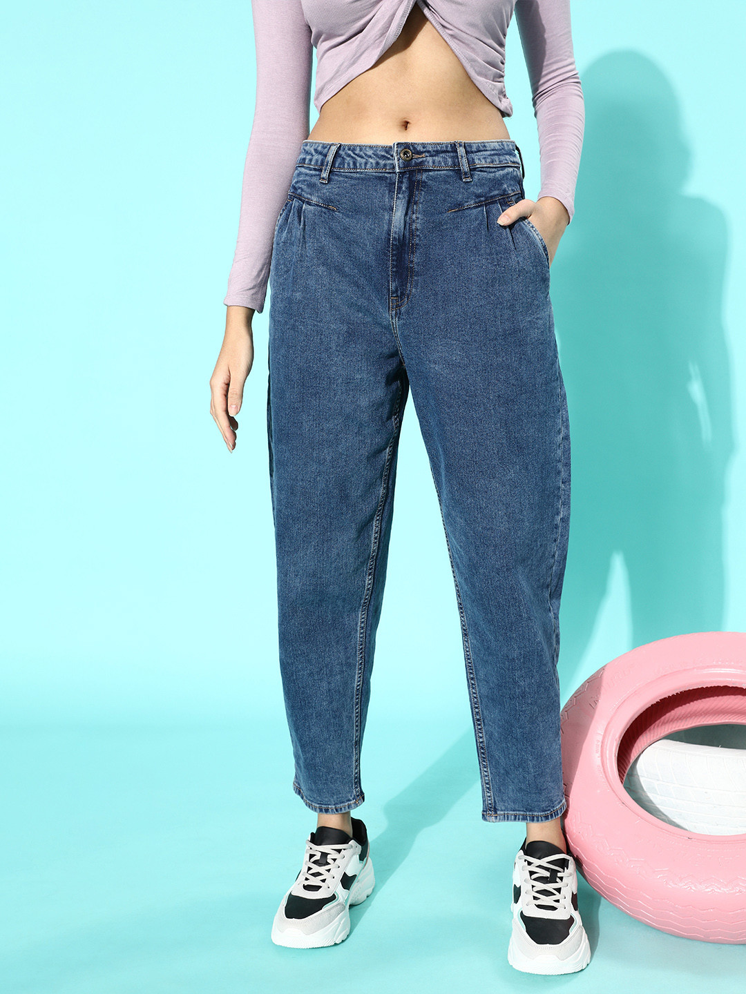

Roadster Women Stunning Blue Mid-Rise Boyfriend Fit Stretchable Jeans