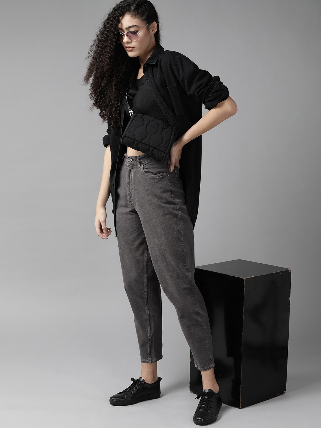 

Roadster Women Charcoal Mom fit Stretchable Jeans