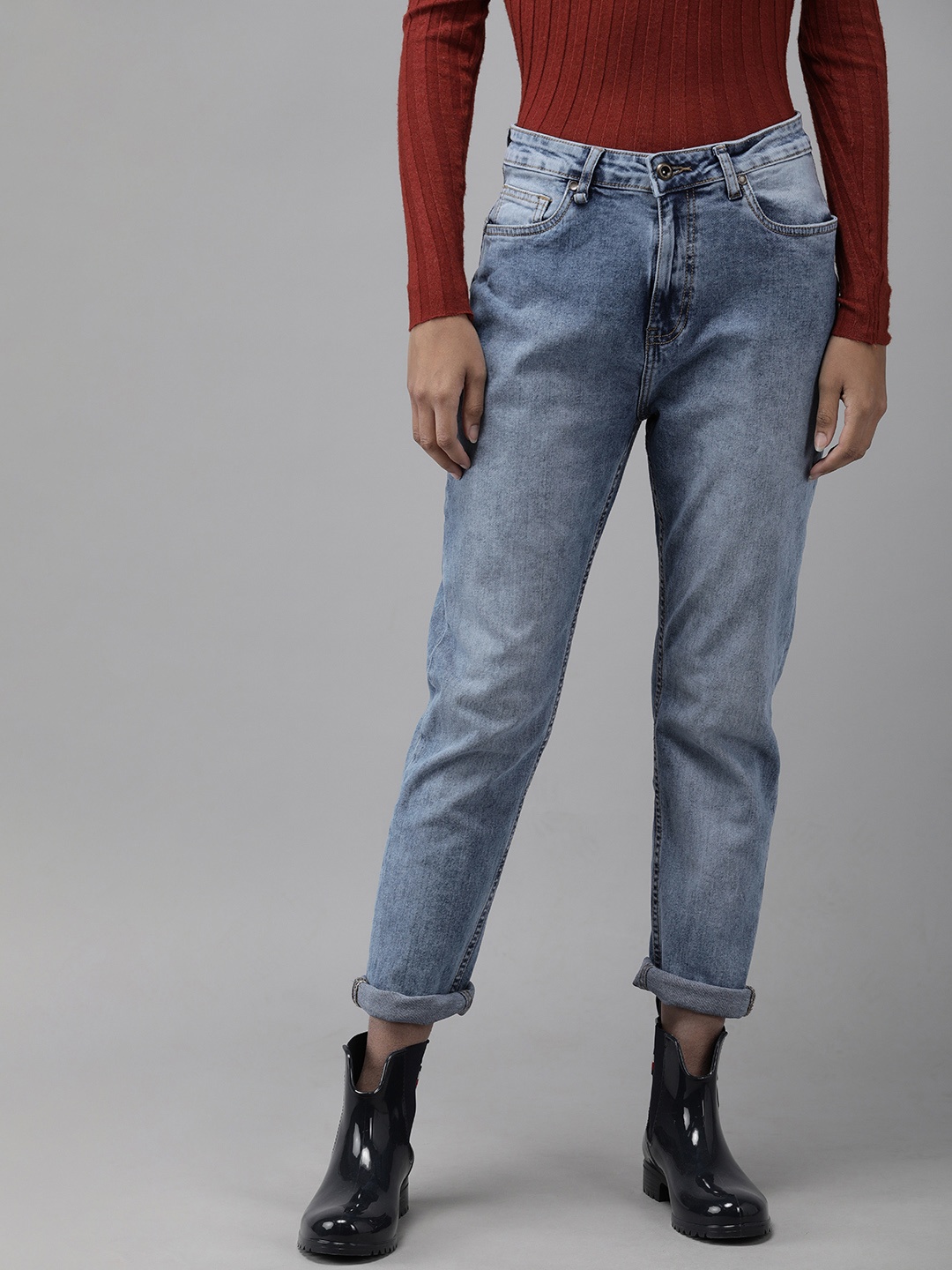 

Roadster Women Blue Boyfriend Fit High-Rise Heavy Fade Stretchable Jeans