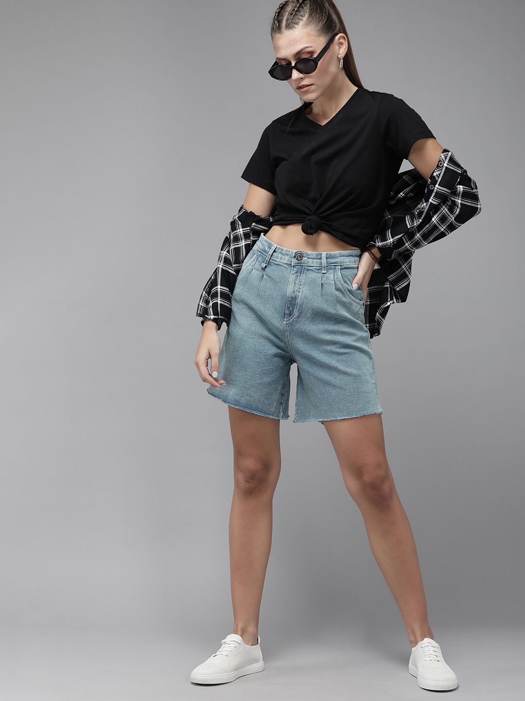 

Roadster Women Blue Loose Fit High-Rise Shorts