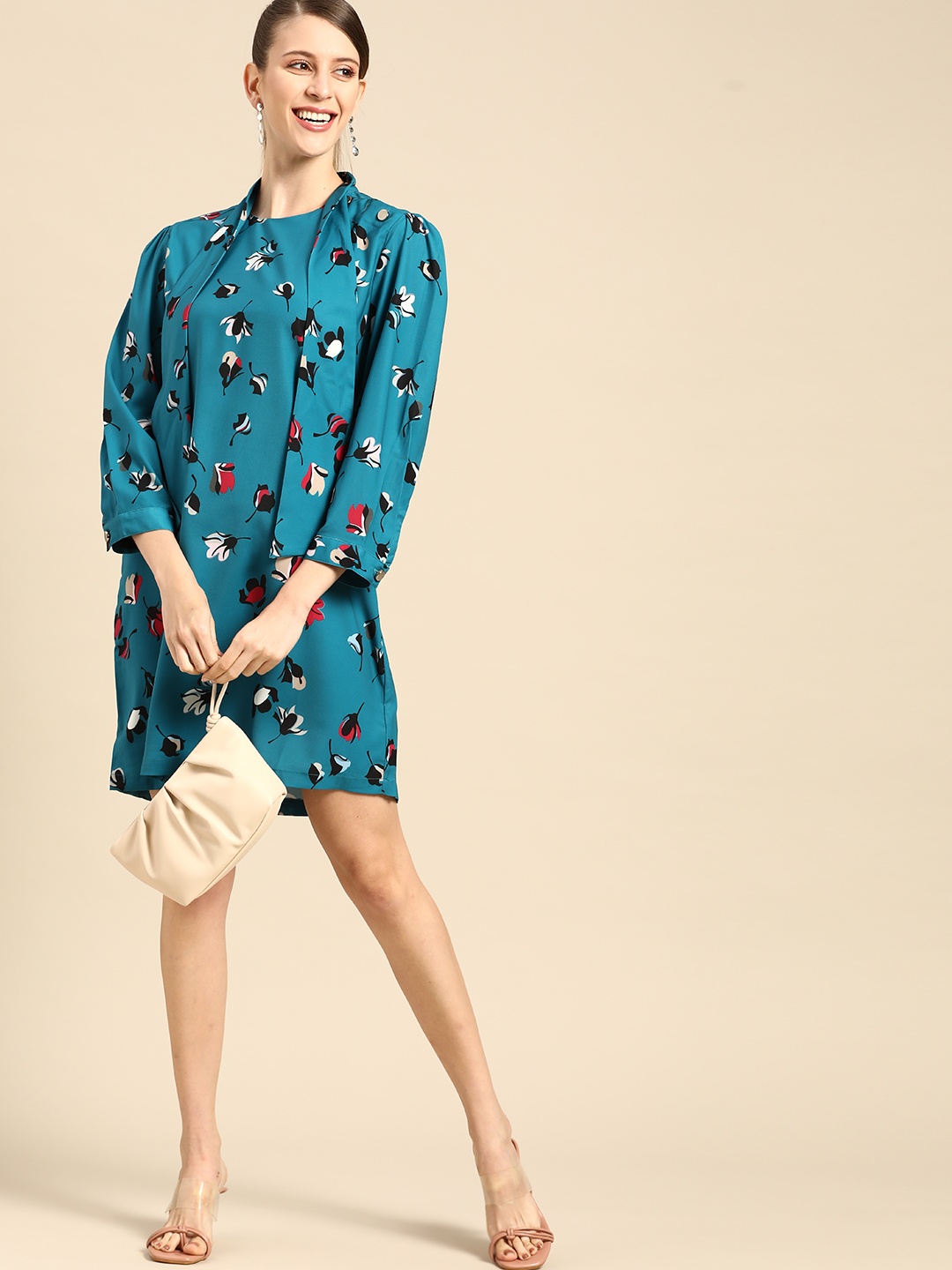 

United Colors of Benetton Teal Blue & Black Floral Print A-Line Dress