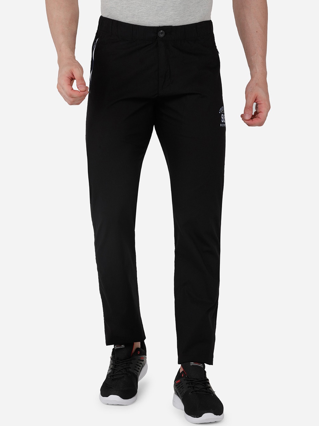 

beevee Men Black Solid Narrow-Fit Pure Cotton Track Pants