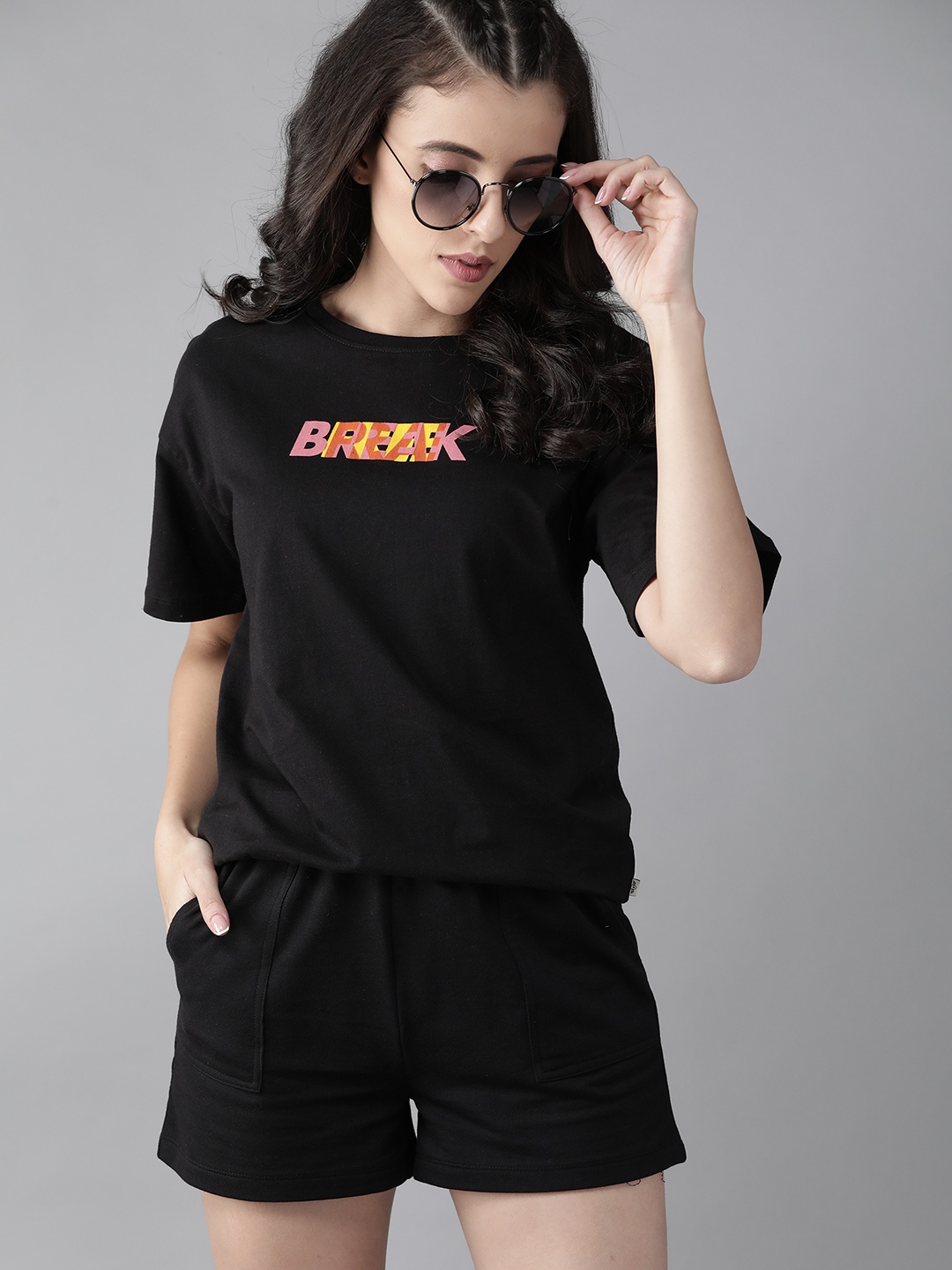 

Roadster Women Black Pure Cotton Printed T-shirt with Shorts