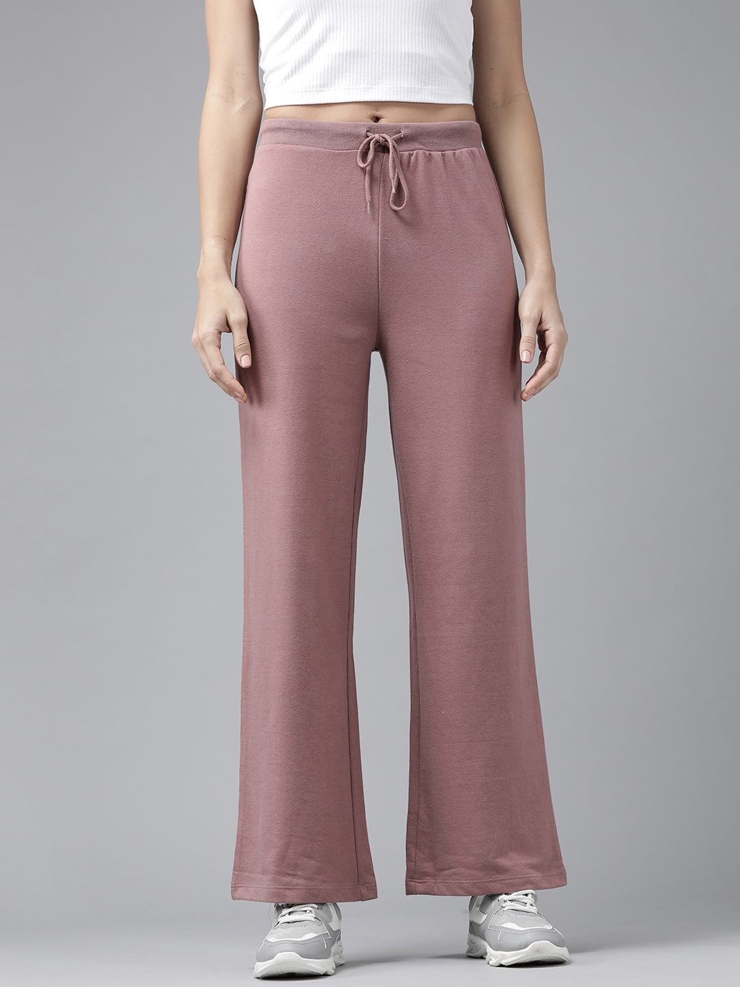 

Roadster Women Mauve Solid Straight Fit Track Pants