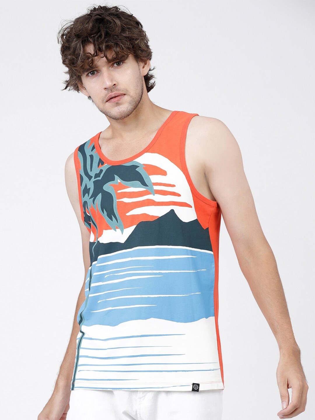 

LOCOMOTIVE Men Orange & Blue Printed Tropical T-shirt