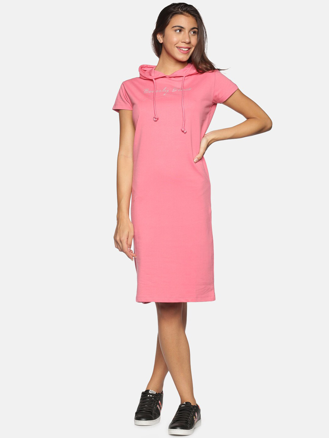 

BEVERLY BLUES Pink Hooded T-shirt Dress