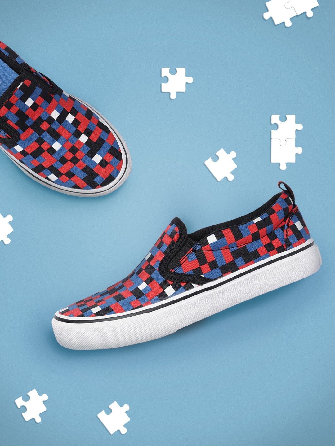

Skechers Boys Blue & Red Checked Street Fame Slip-On Sneakers