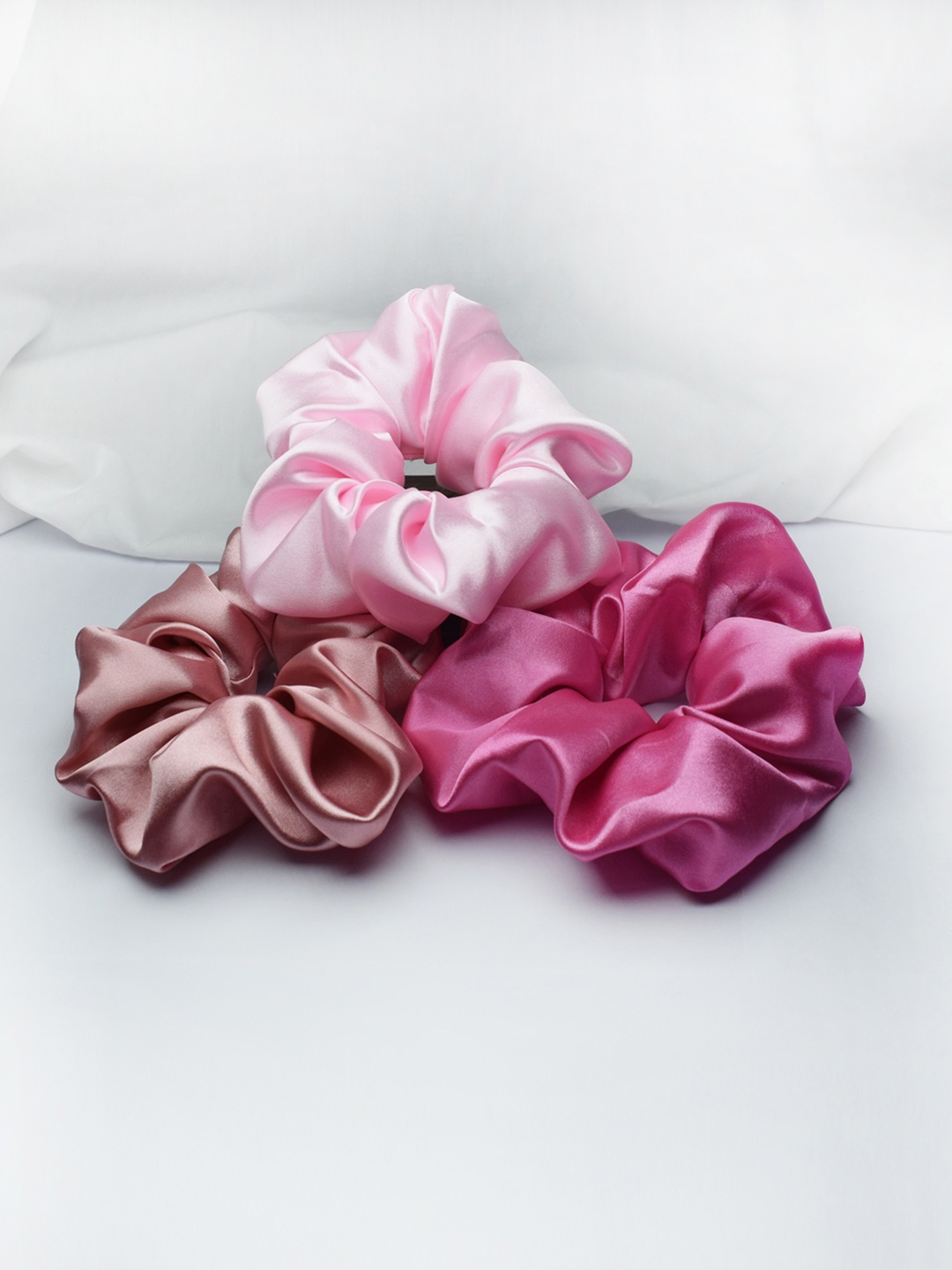 

Soho Boho Studio Women Pink & Mauve Set of 3 Ponytail Holders
