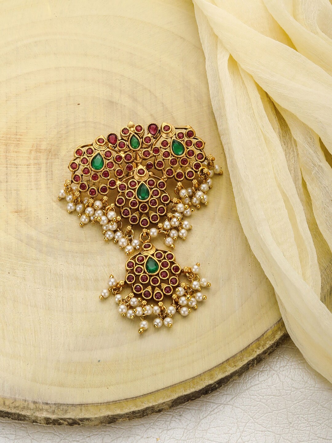 

Priyaasi Women Gold-Toned & Green Hair Accessory