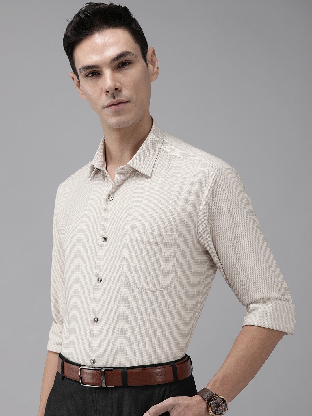 

Arrow Men Khaki Slim Fit Checked Formal Shirt