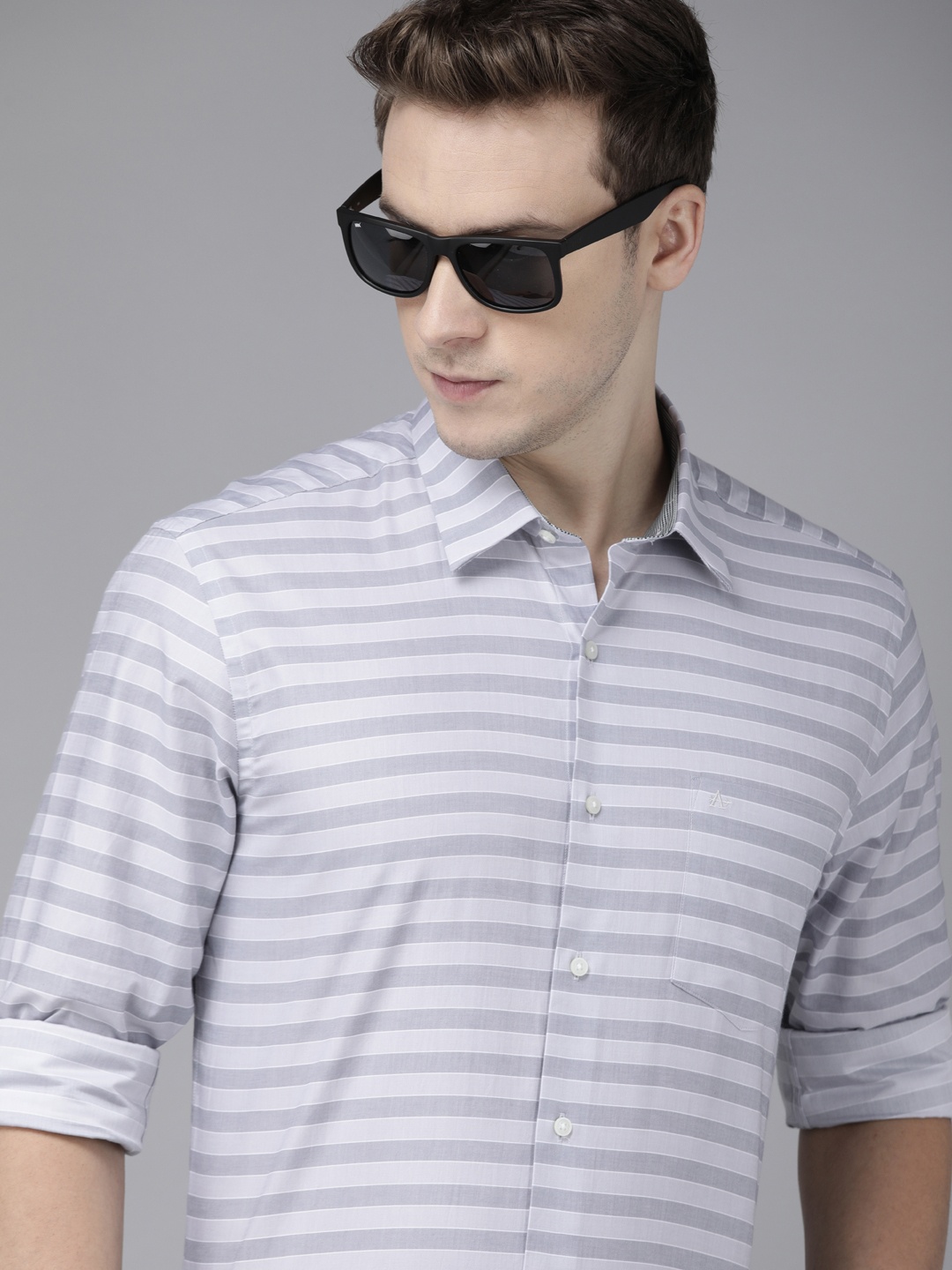 

Arrow New York Men Grey Slim Fit Horizontal Stripes Opaque Striped Formal Shirt