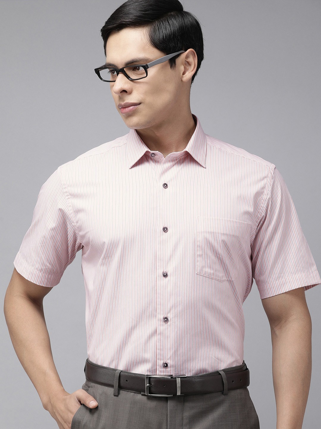 

Arrow Men Pink Striped Regular Fit Semiformal Pure Cotton Shirt