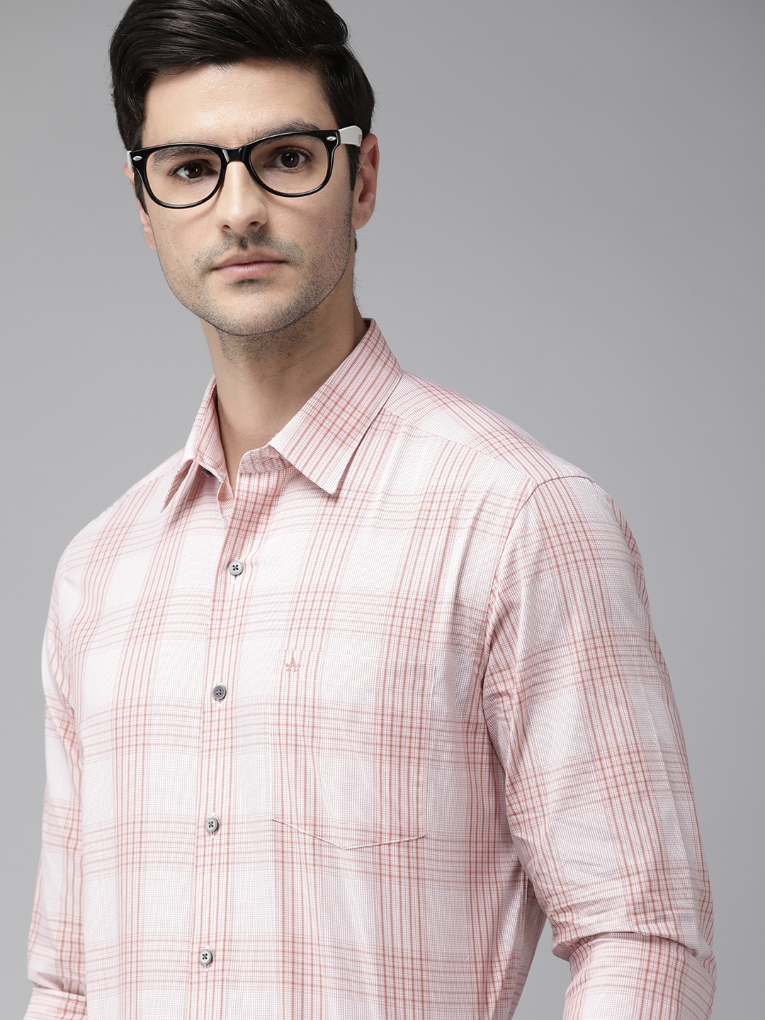 

Arrow Men Pink Checked Opaque Pure Cotton Formal Shirt