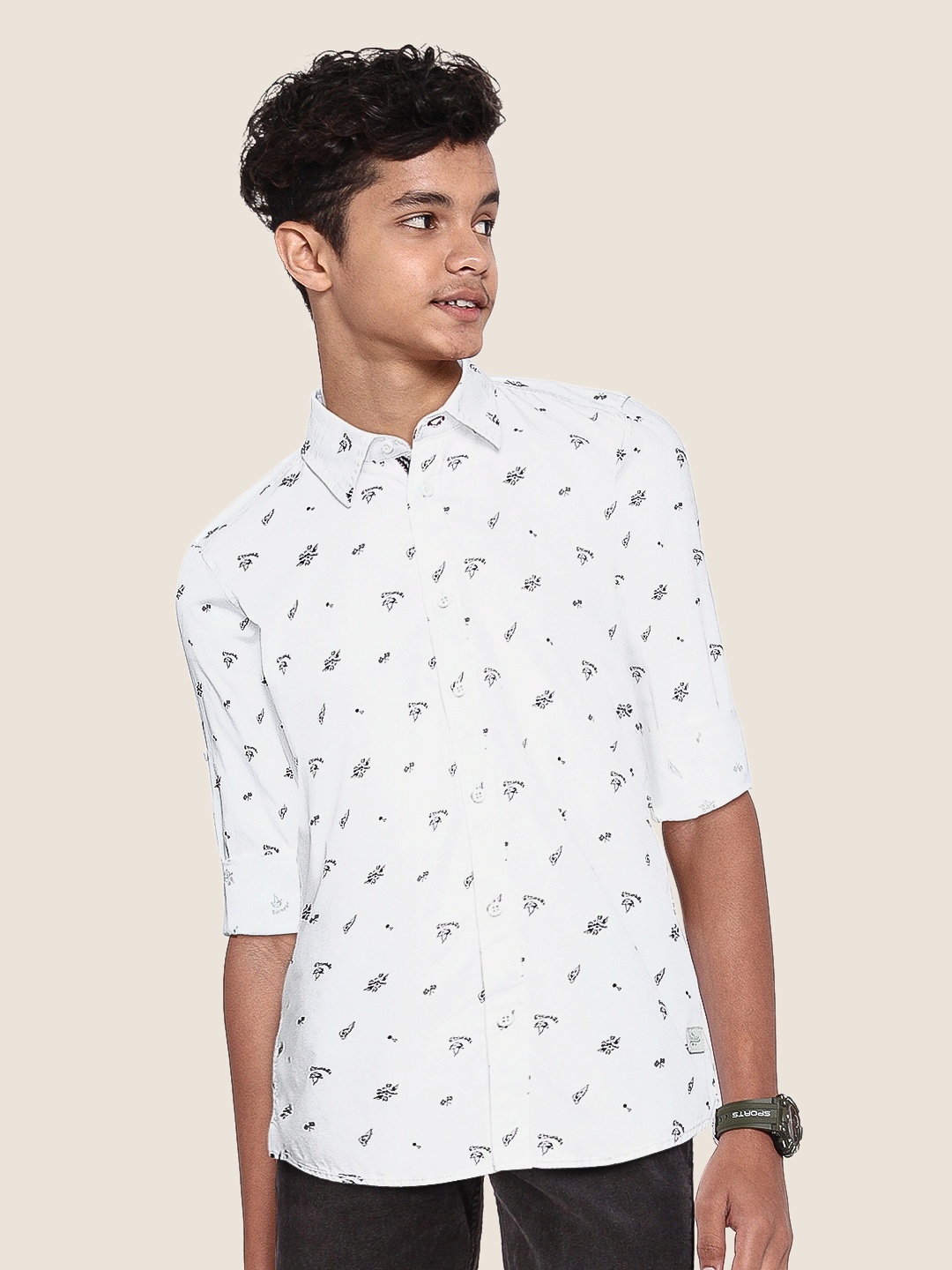 

UTH by Roadster Boys White Pure Cotton Printed Casual Shirt