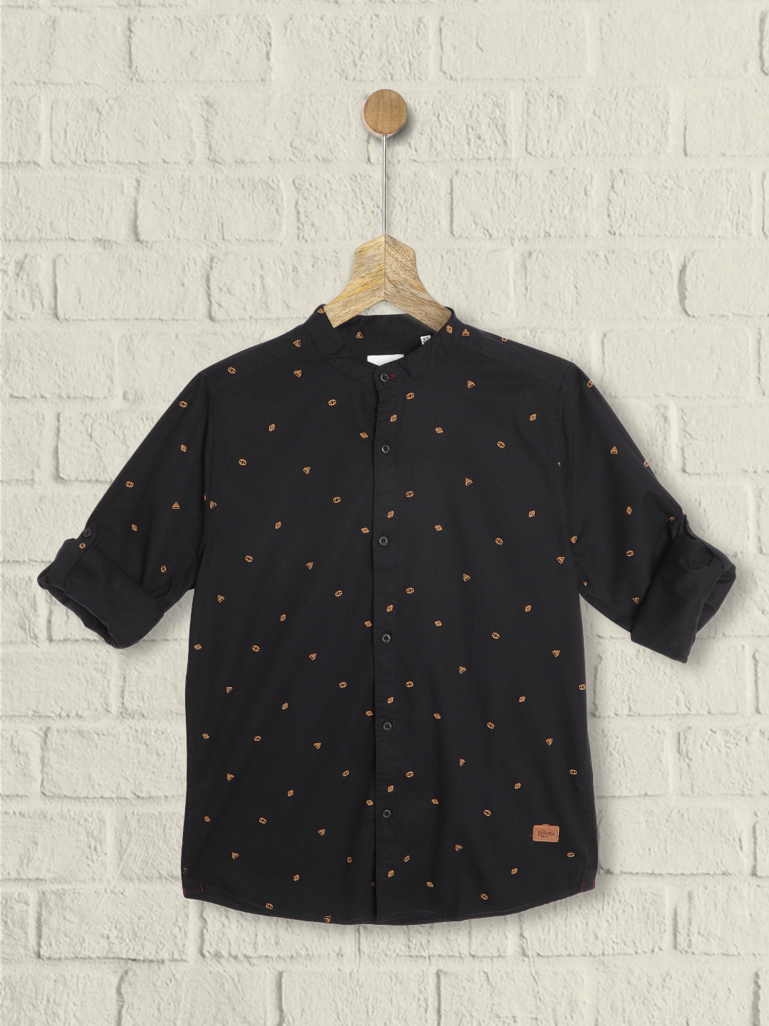 

UTH by Roadster Boys Black Cotton Ditsy Geometric Print Casual Shirt