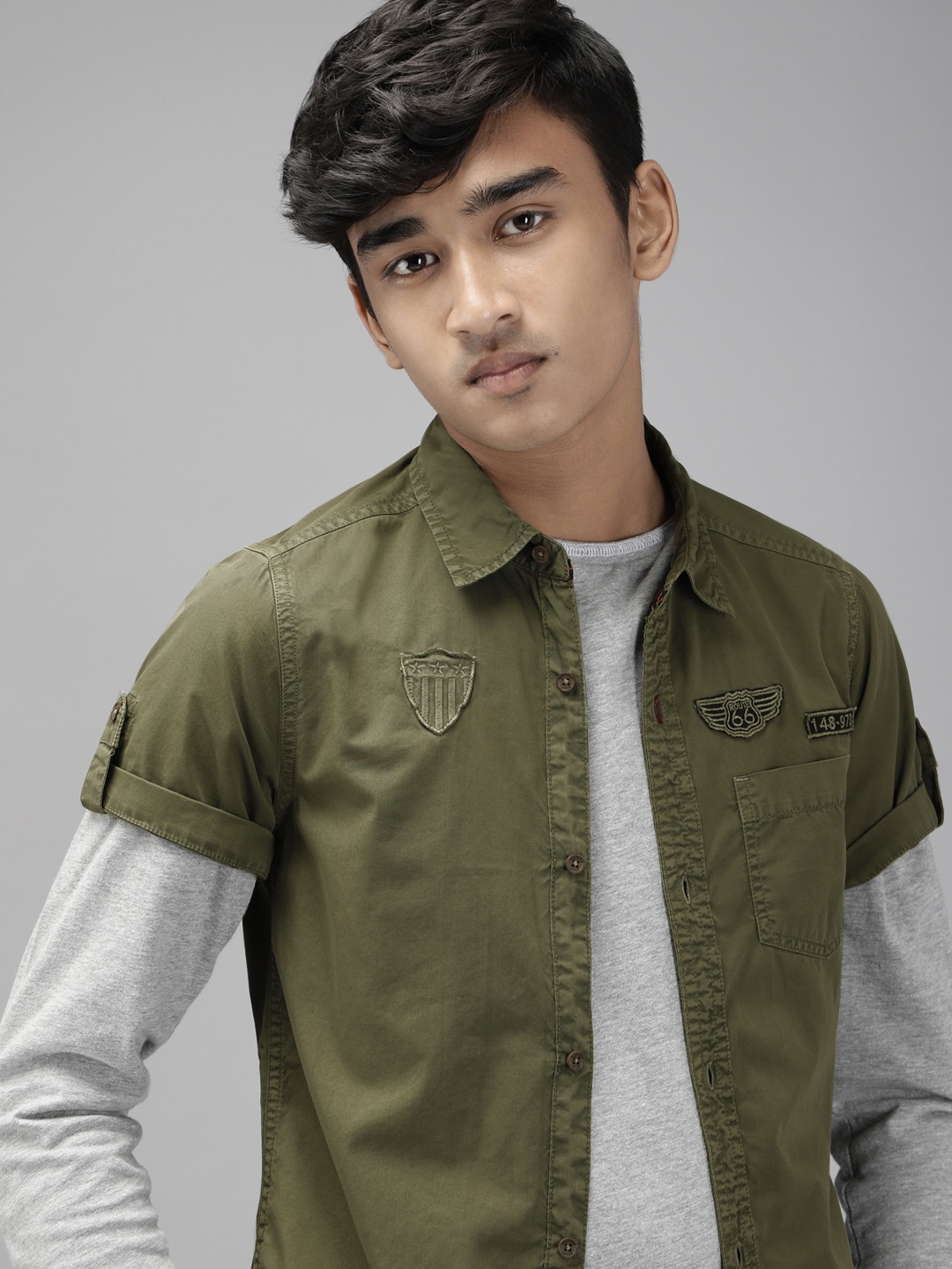 

UTH by Roadster Boys Olive Green Solid Pure Cotton Opaque Casual Shirt