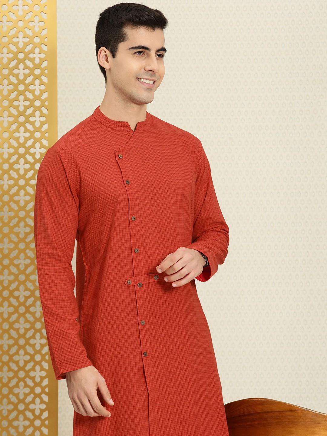 

House of Pataudi Men Brown Checked Straight Angrakha Kurta