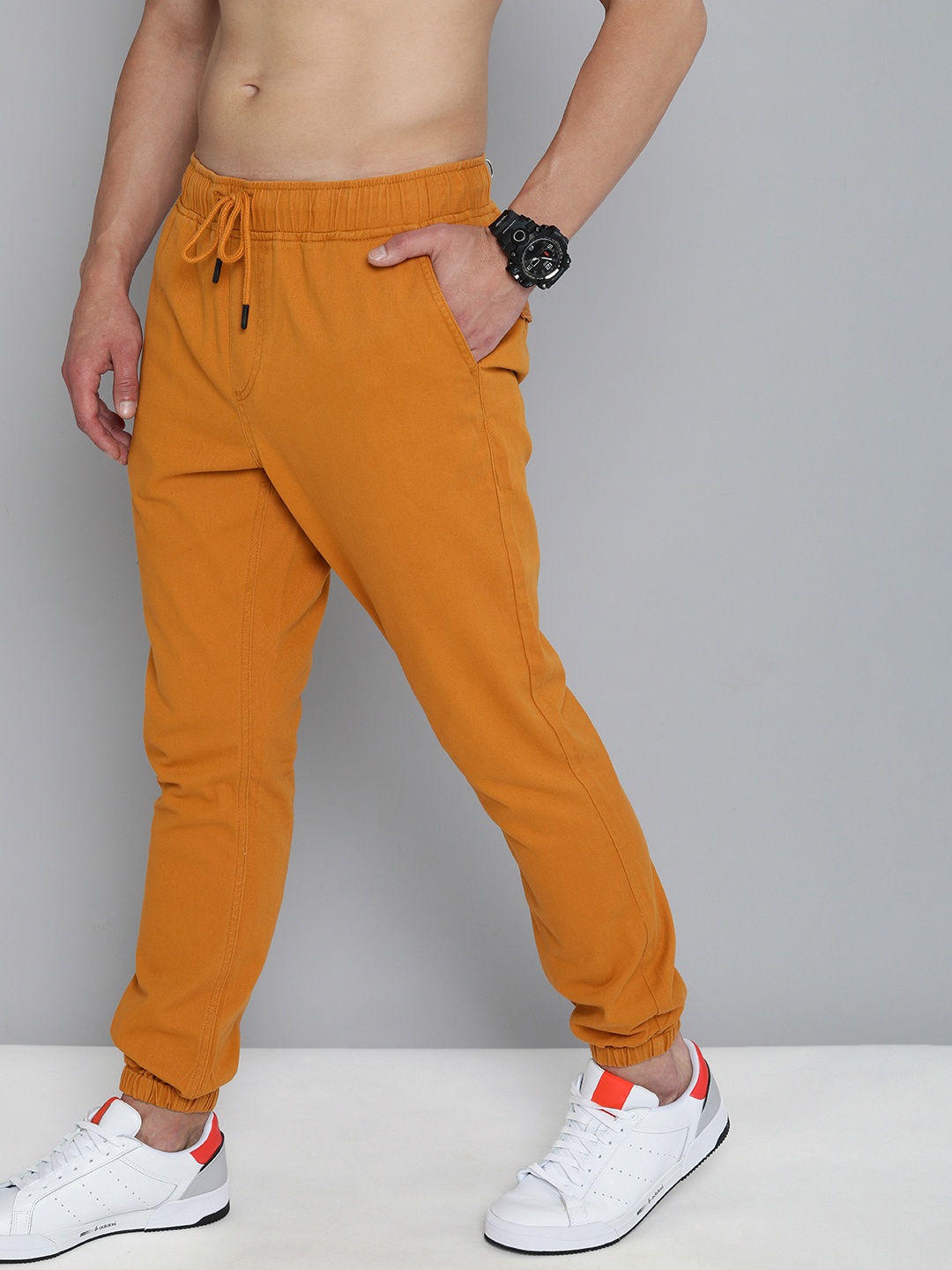 

HERE&NOW Men Mustard Yellow Solid Joggers