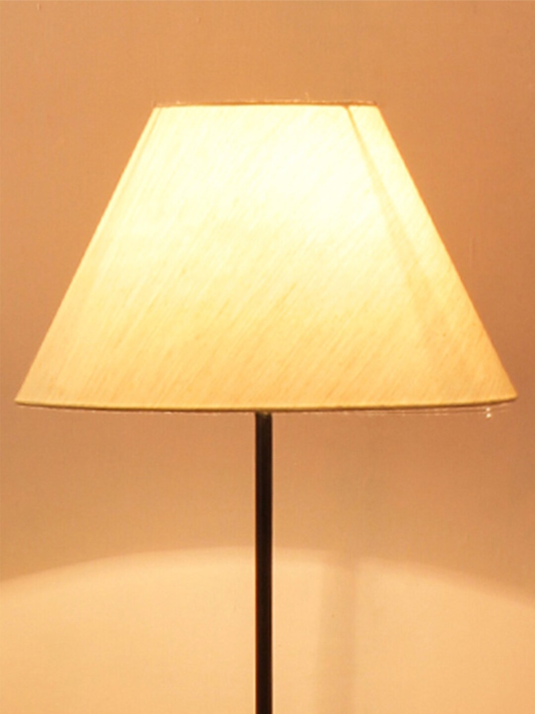 

Devansh Off White Fabric Traditional Club Lamp Shade
