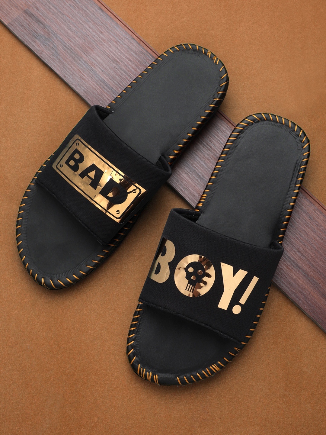 

Pampy Angel Men Black & Gold Printed Slider Flip Flops