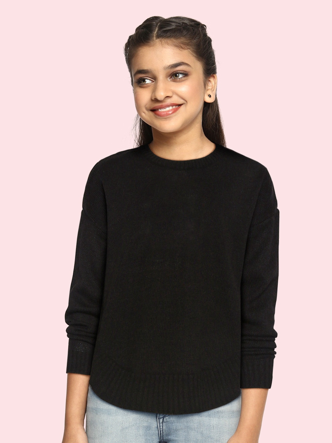 

UTH by Roadster Girls Black Solid Pullover