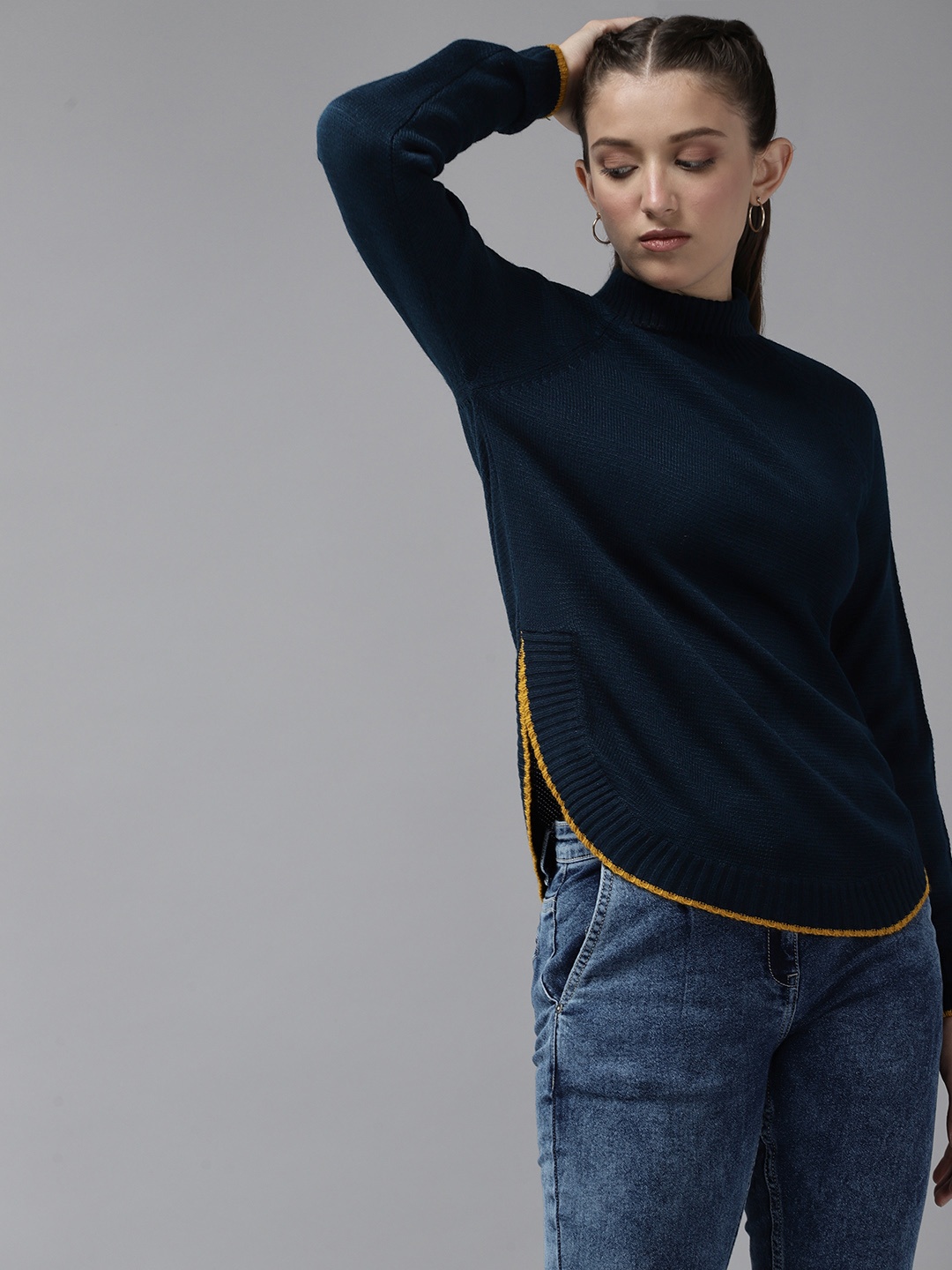 

UTH by Roadster Girls Teal Blue Solid Pullover