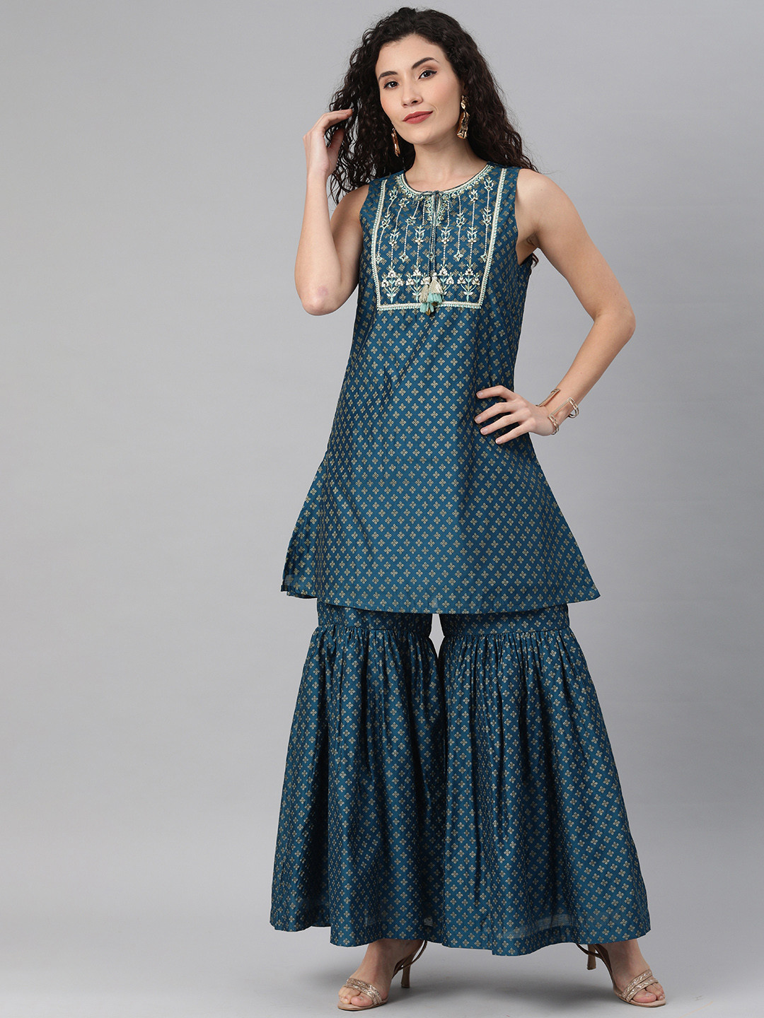 

Global Desi Women Navy Blue & Golden Ethnic Motifs Printed Thread Work Kurta with Sharara