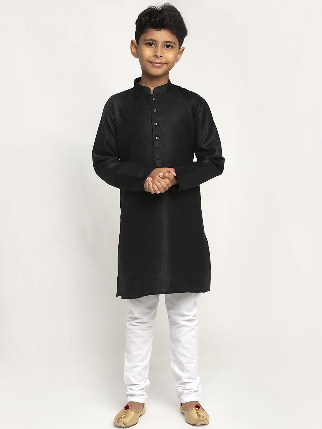 

KRAFT INDIA Boys Black & White Cotton Kurta with Pyjama