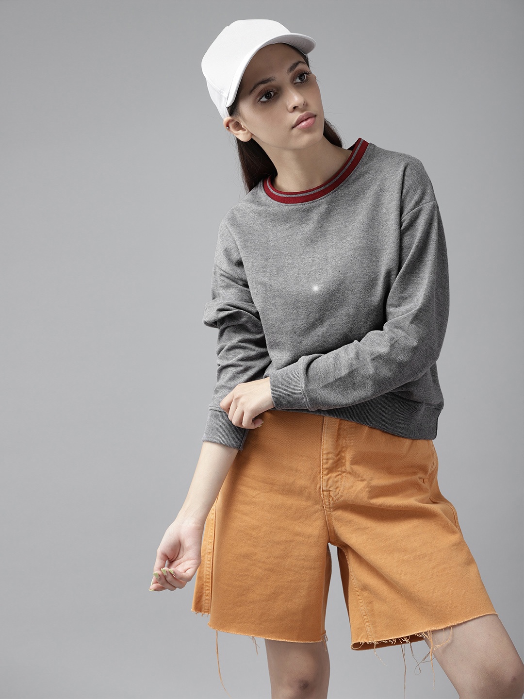

UTH by Roadster Girls Grey Melange Solid Sweatshirt