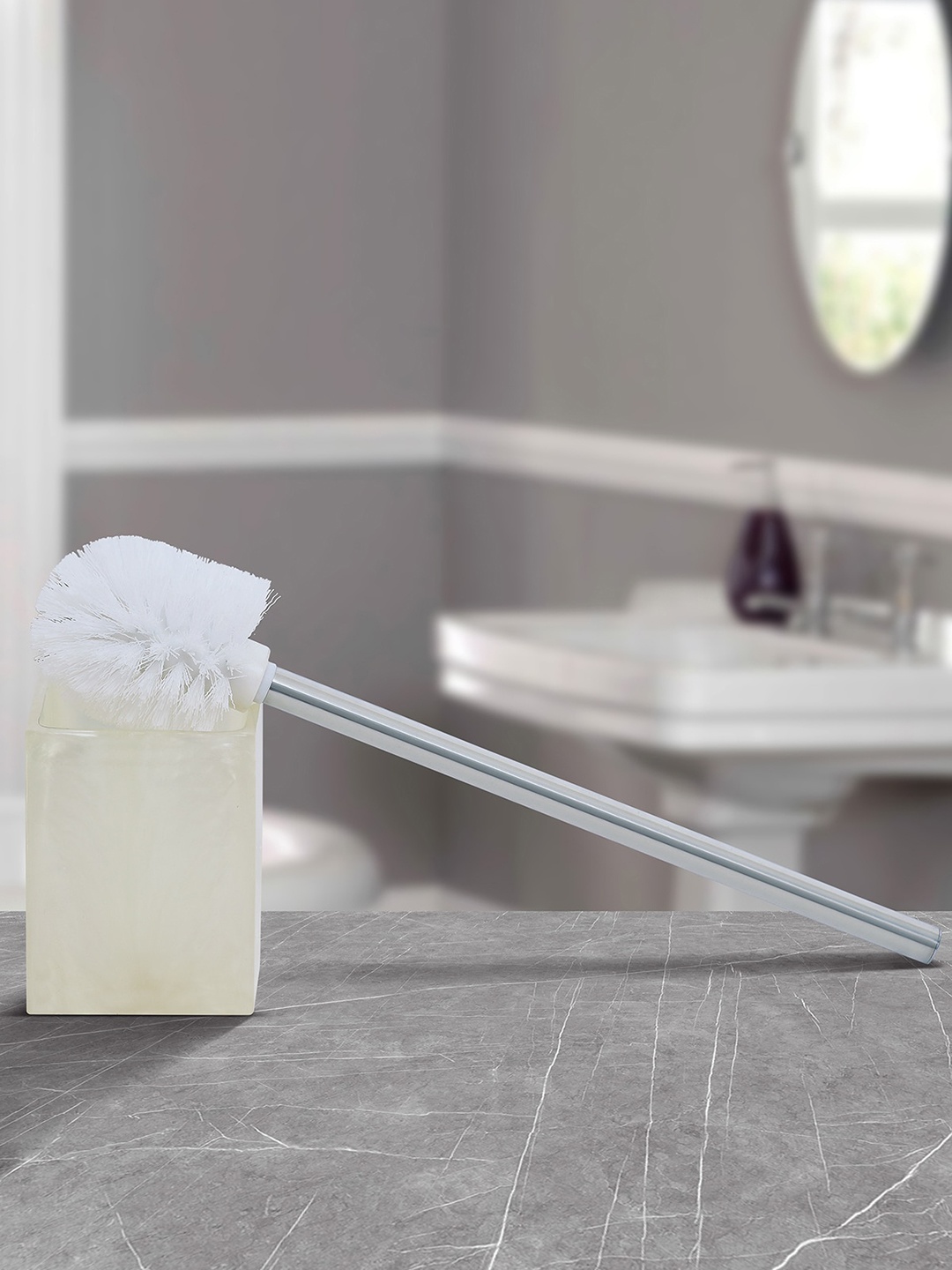 

OBSESSIONS Off-White & Silver-Toned Solid Polyresin Spaze Toilet Brush With Holder