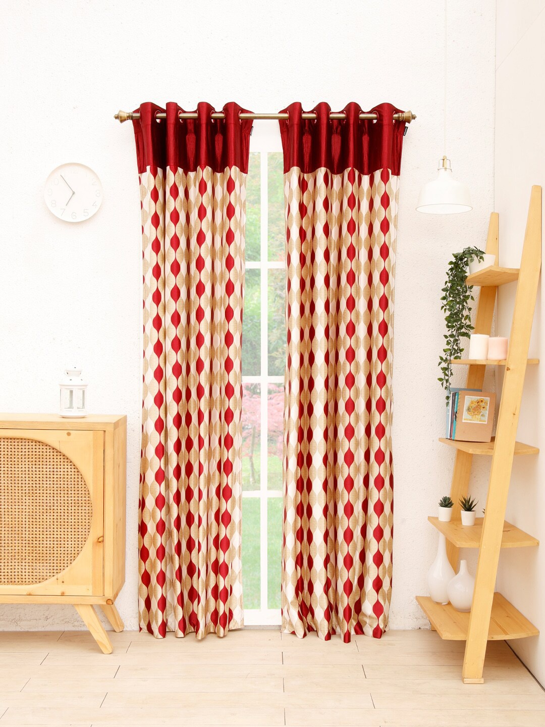 

Ariana Maroon & Beige Set of 1 Geometric Long Door Curtain