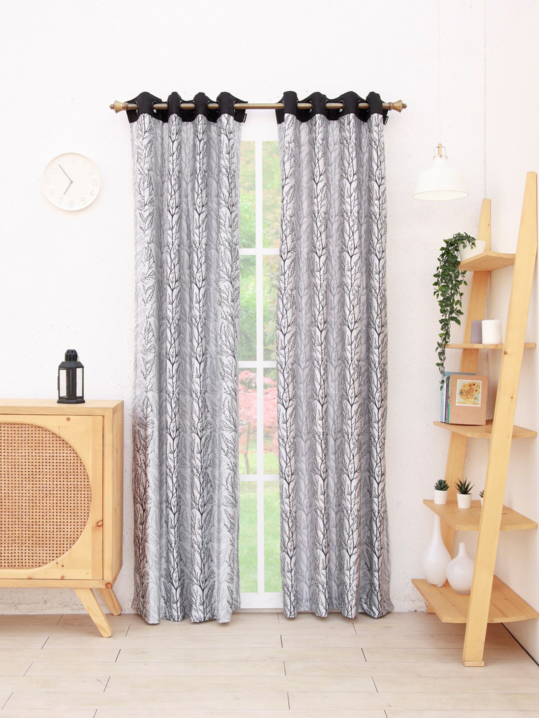 

Ariana Black & White Set of 2 Floral Long Door Curtain