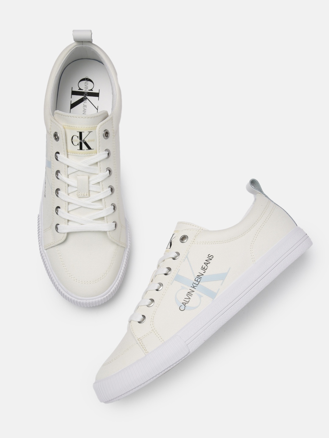 

Calvin Klein Men Off-White Vulcanized Sneakers