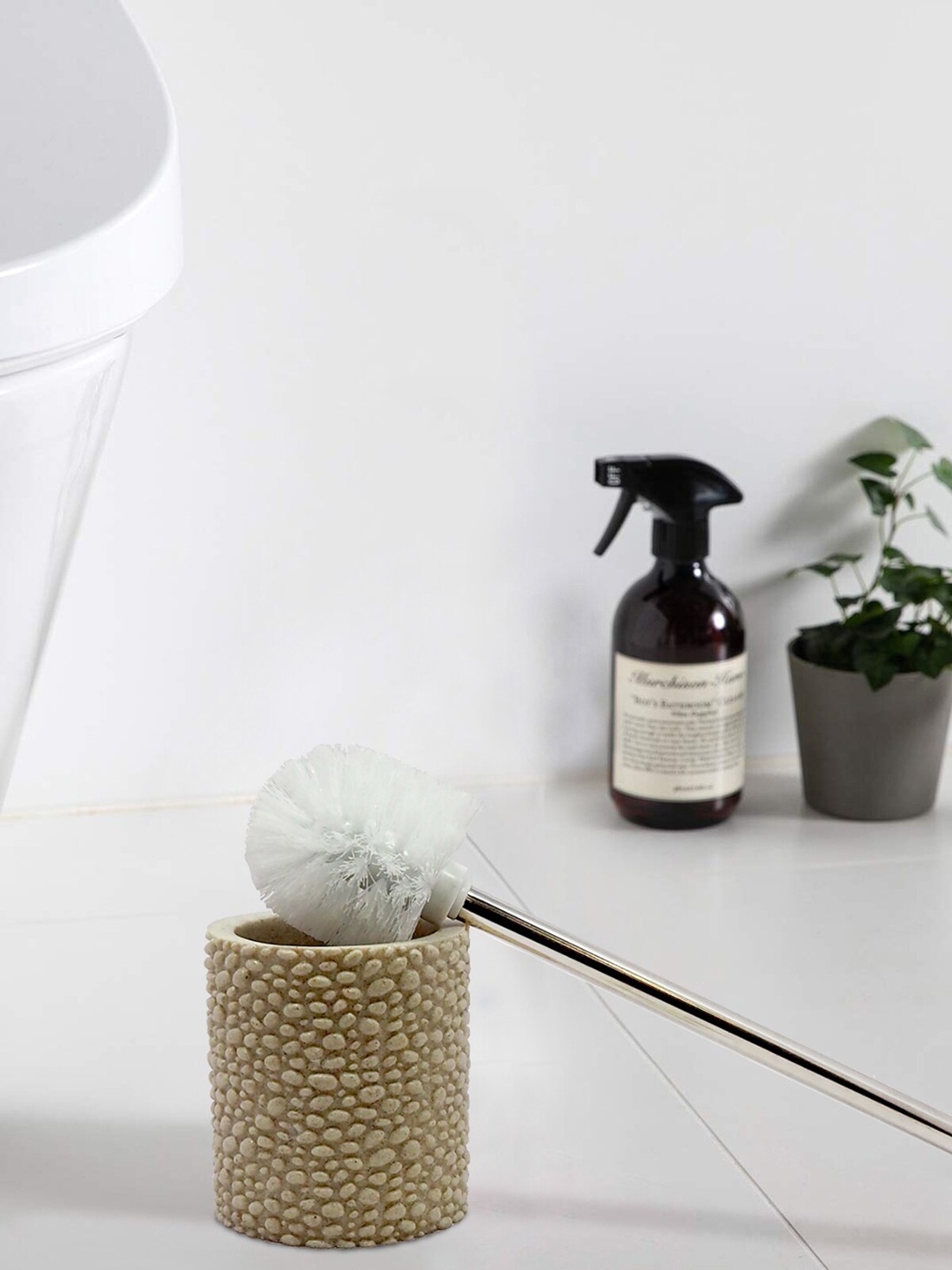 

OBSESSIONS Cream-Coloured Alvina Toilet Brush with Holder