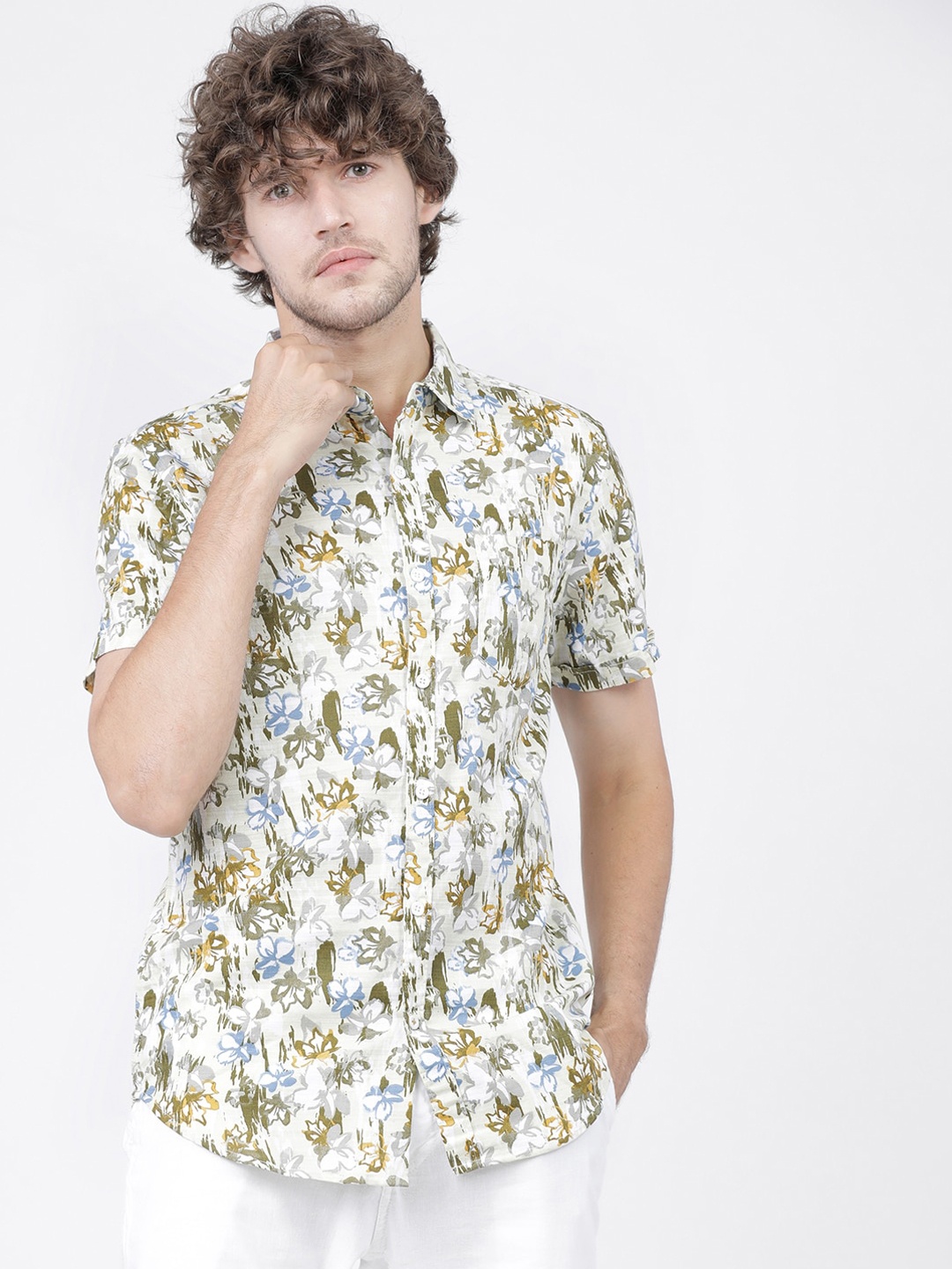 

HIGHLANDER Men Off White Slim Fit Floral Printed Casual Shirt