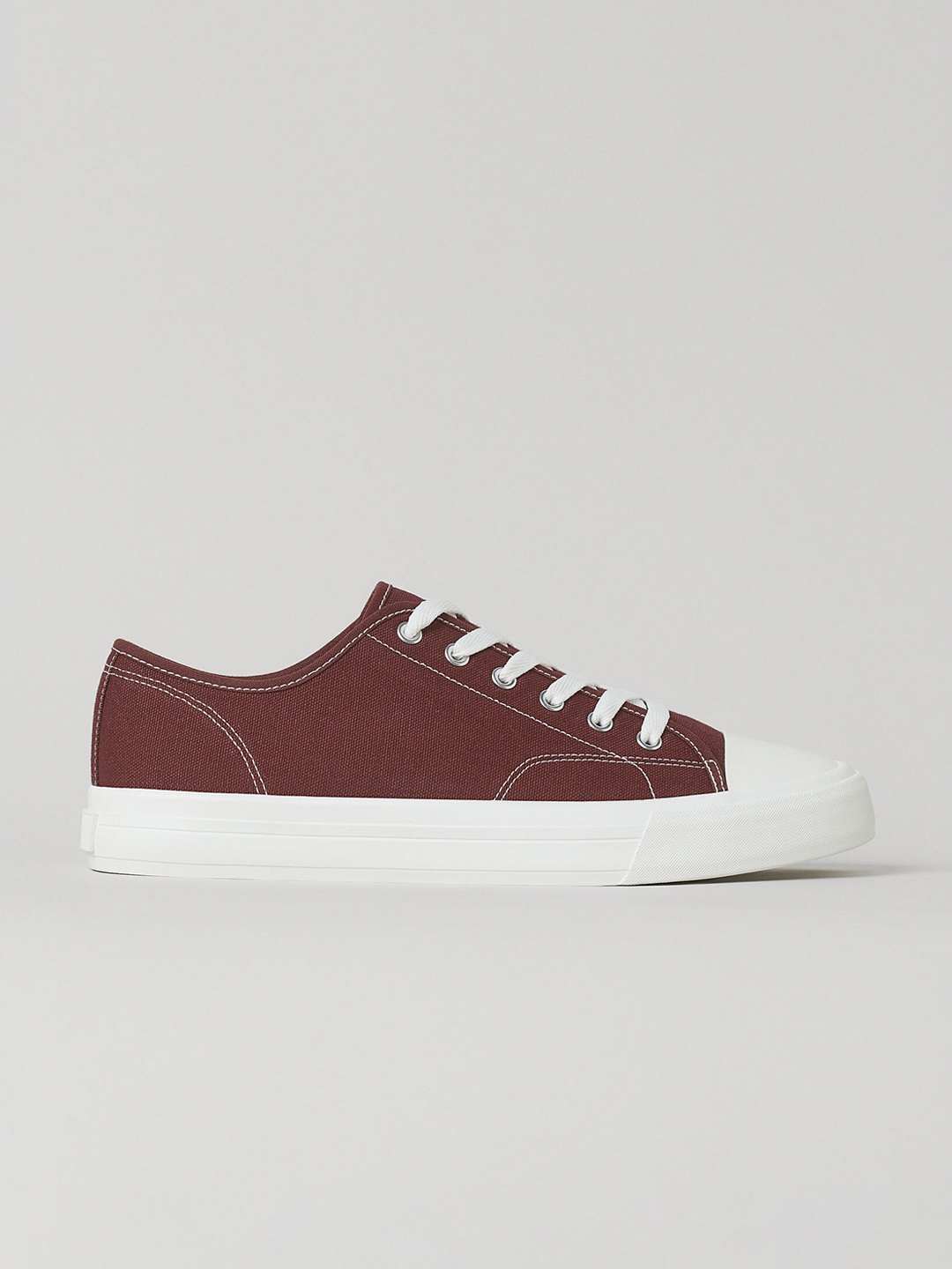 

H&M Men Red Solid Canvas Trainers