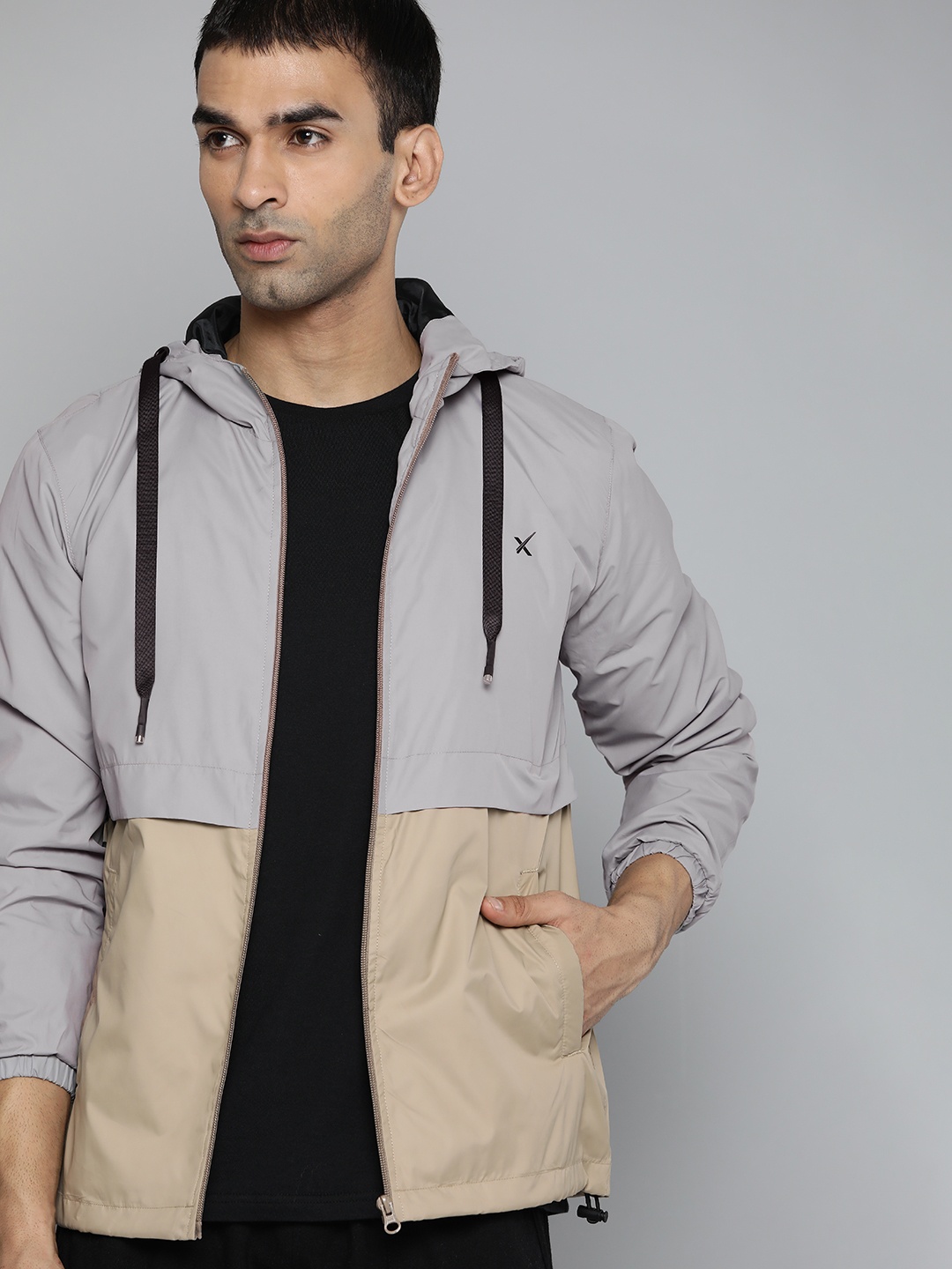 

HRX By Hrithik Roshan Running Men Light grey & Camel Rapid-Dry Colourblock Jacket