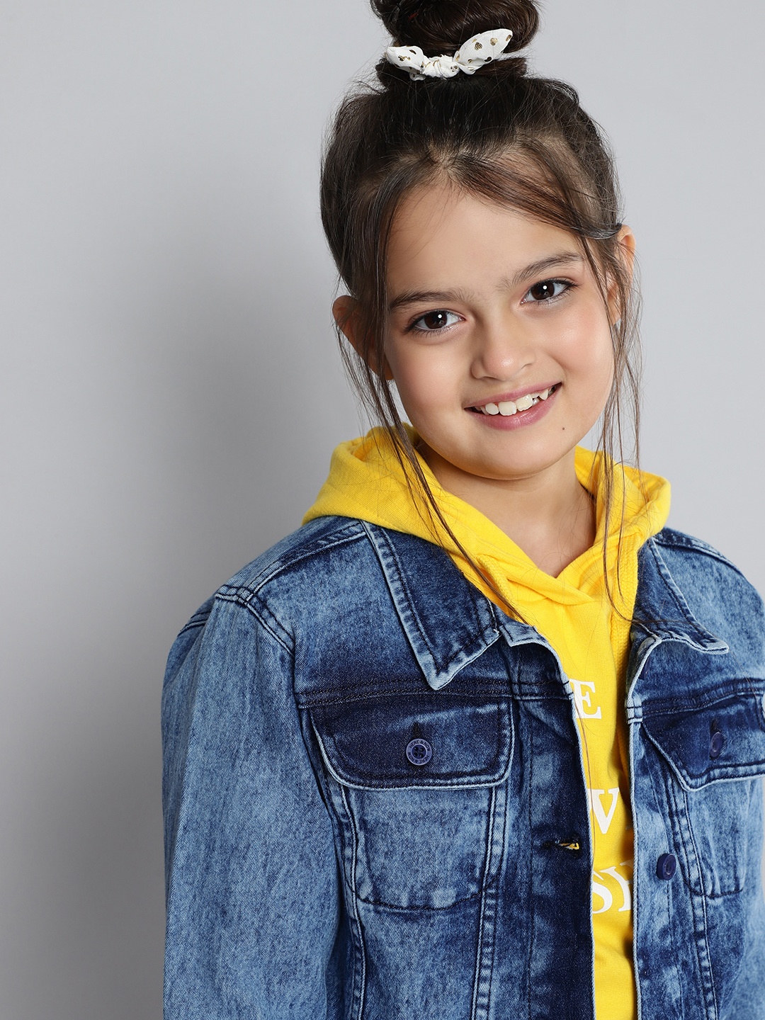 

HERE&NOW Girls Blue Solid Cotton Blend Regular Denim Jacket