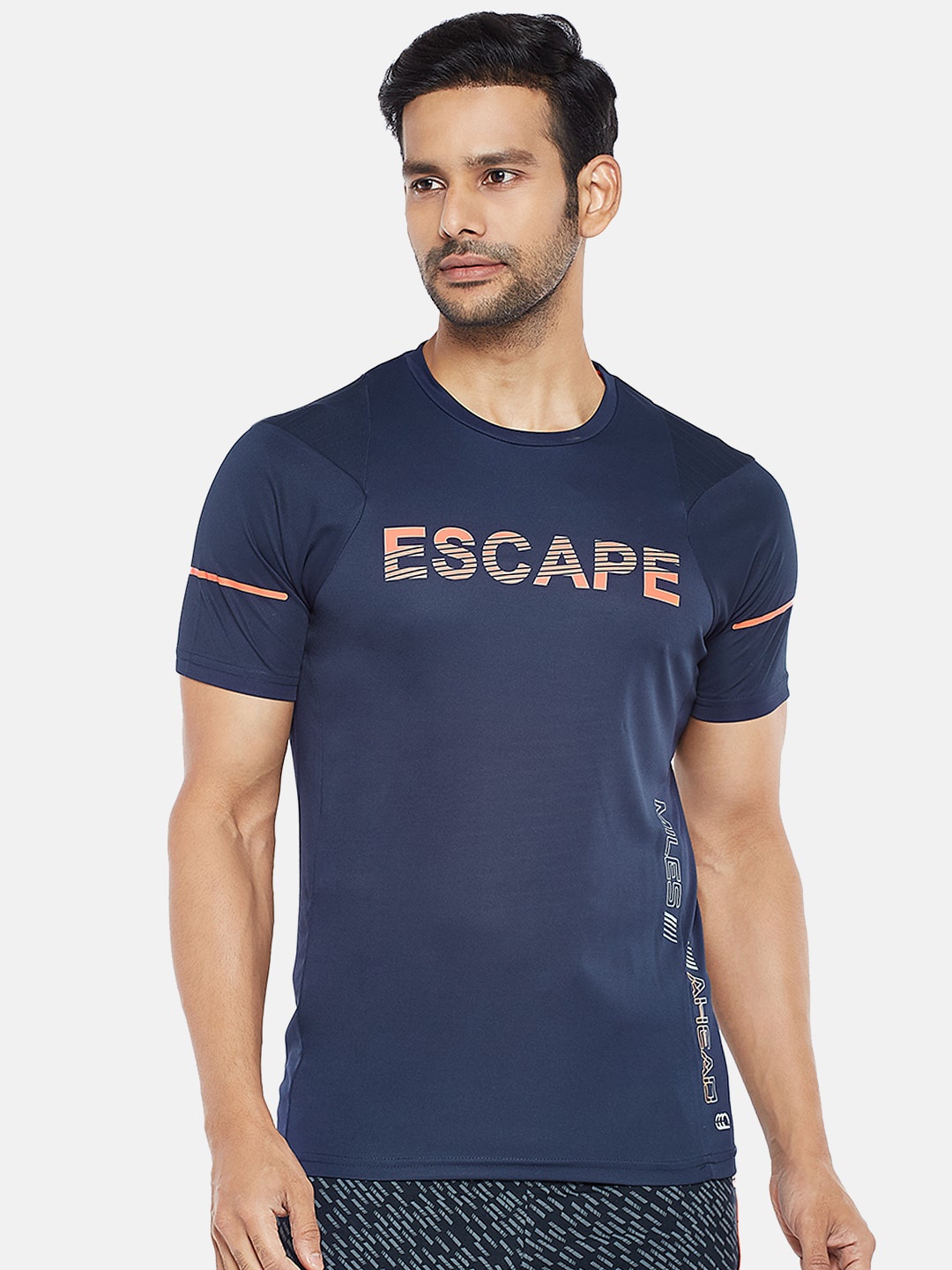 

Ajile by Pantaloons Men Navy Blue Typography Printed Slim Fit Training or Gym T-shirt
