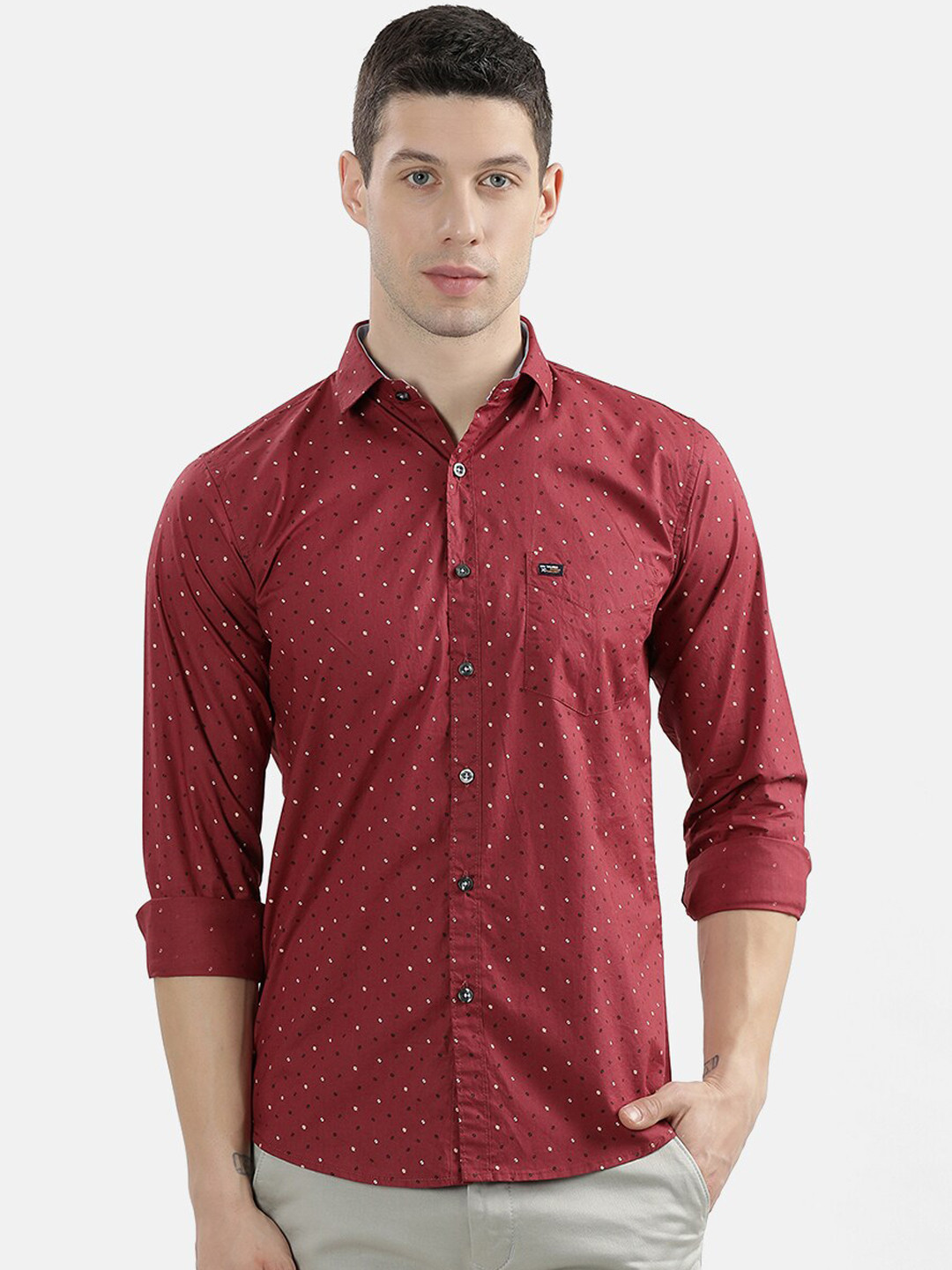 

V2 Value & Variety Men Maroon Slim Fit Printed Casual Shirt