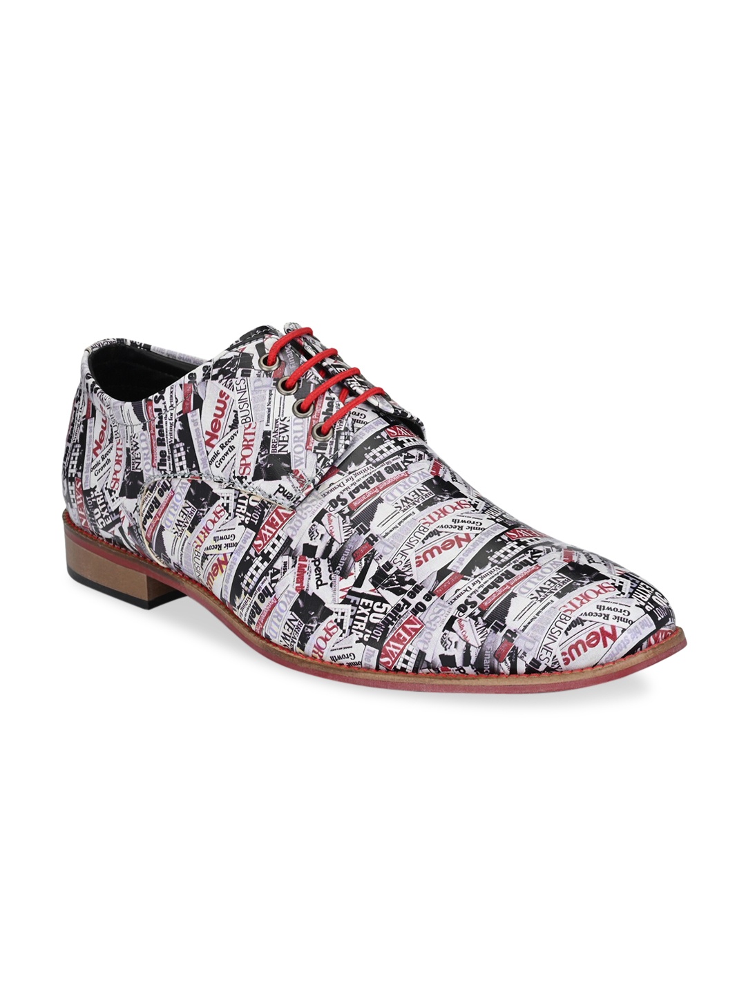 

KLEAT Men White Printed Reporter Oxford