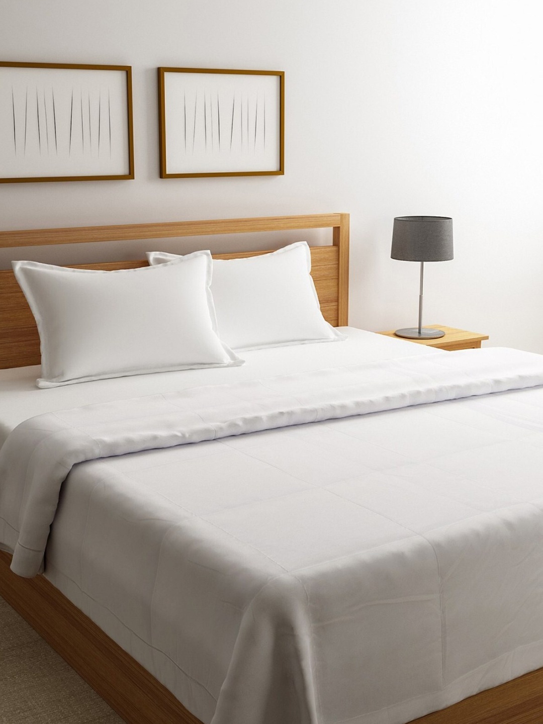 

ROMEE White AC Room Double Bed Comforter