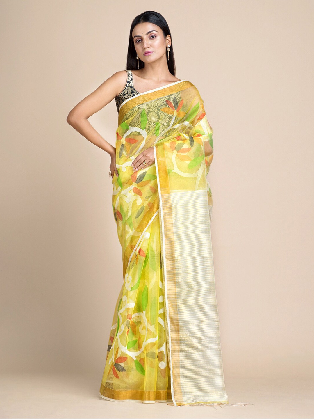 

Mitera Yellow & Green Floral Pure Silk Jamdani Saree