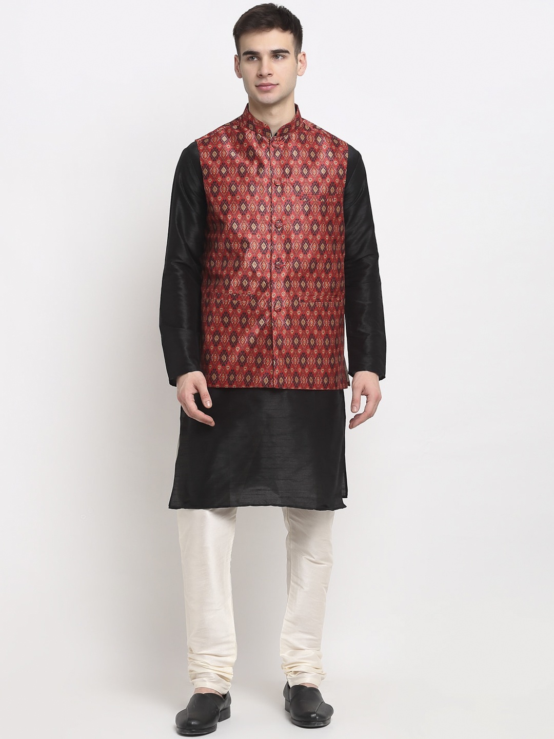 

Jompers Men Black Ethnic Motifs Layered Kurta with Churidar