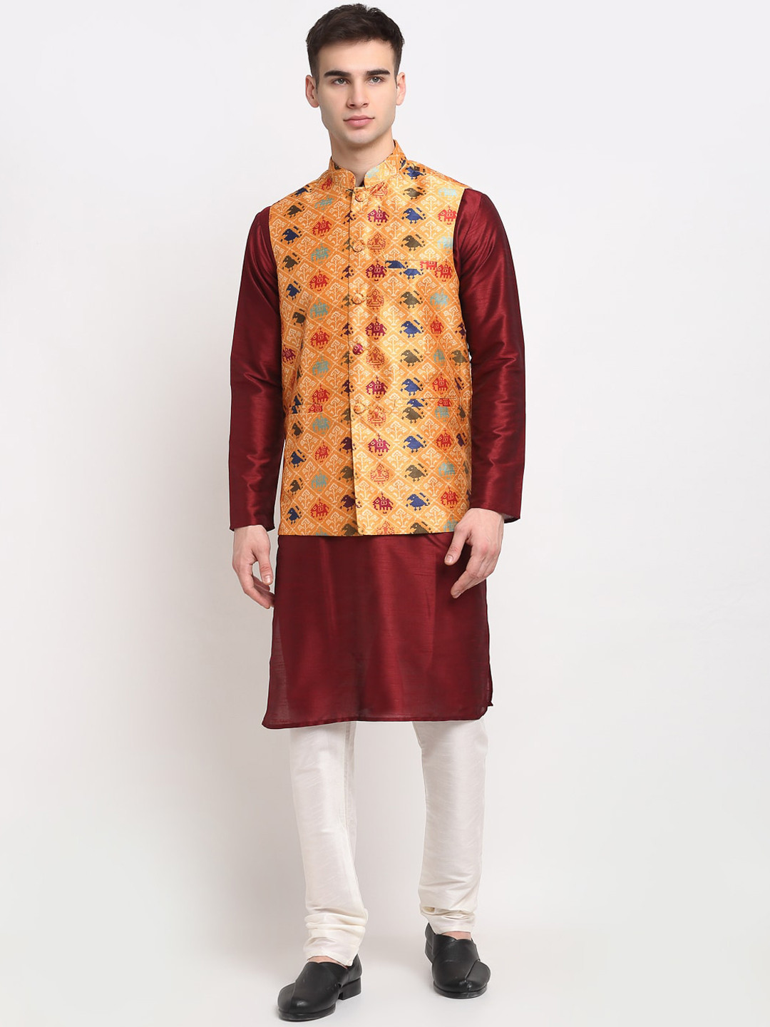 

Jompers Men Maroon Printed Layered Kurta with Churidar
