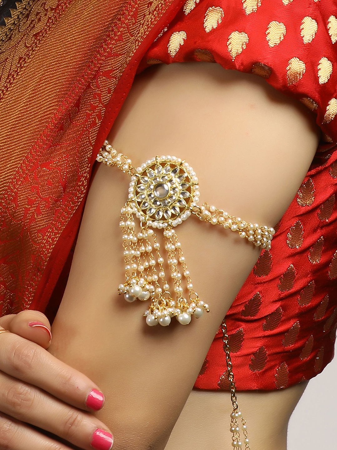 

KARATCART Women Gold-Toned & White Kundan Handcrafted Gold-Plated Armlet Bracelet