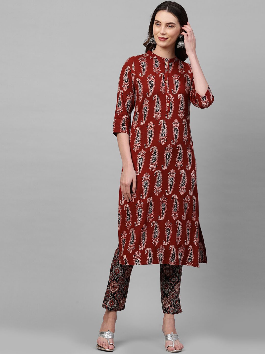 

FASHOR Women Maroon Ethnic Motifs Printed Panelled Kurta with Trousers